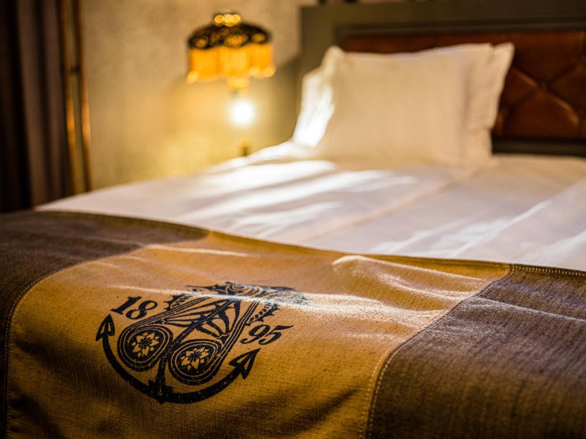 สโตรา โฮเต็ล บีดับเบิลยู พรีเมียร์ คอลเลคชั่น Hotel อูเมโอ ภายนอก รูปภาพ